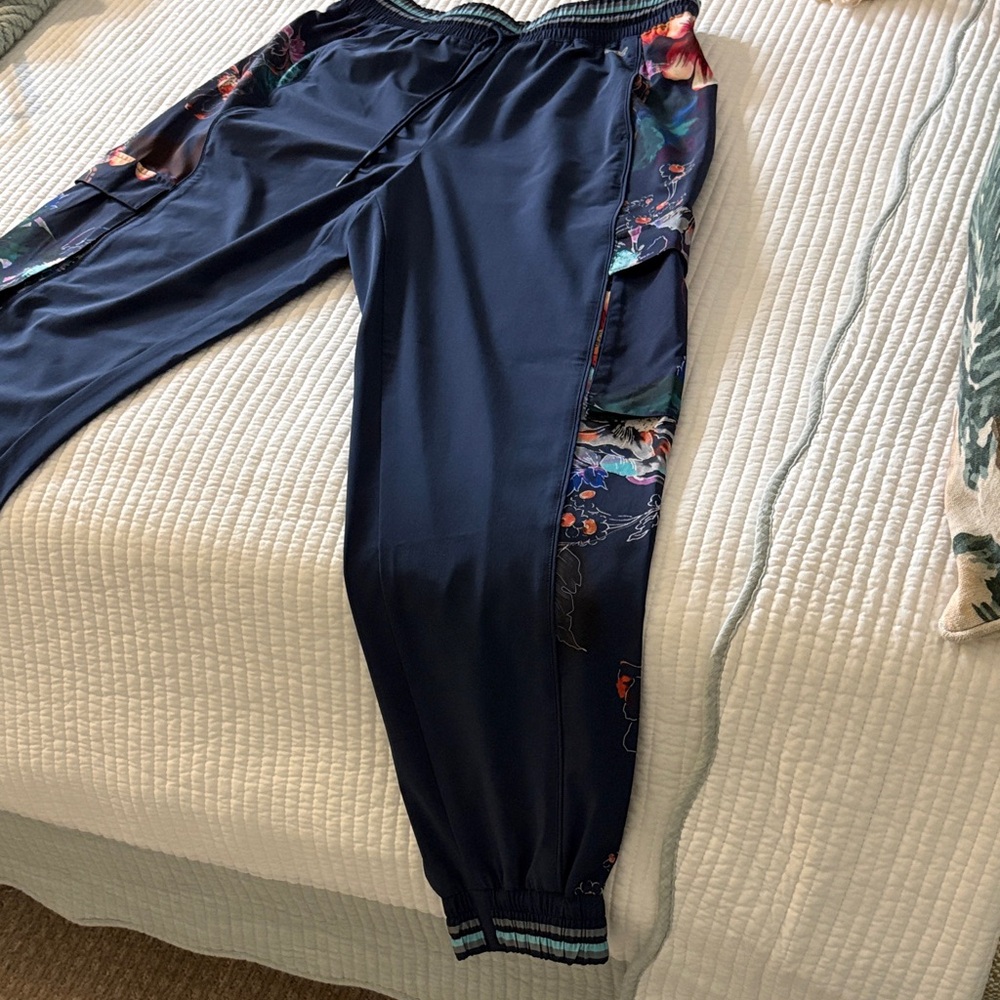 Johnny Was Navy and Floral trim nylon cargo pants. Size medium - Picture 2 of 4